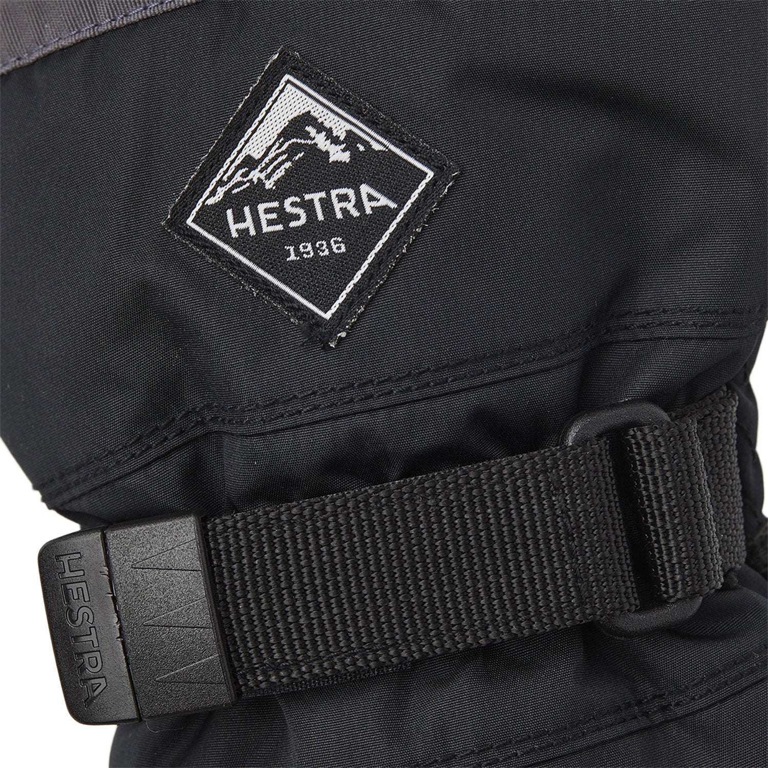 Hestra Gauntlet Czone Jr Mitt Black Grey 3